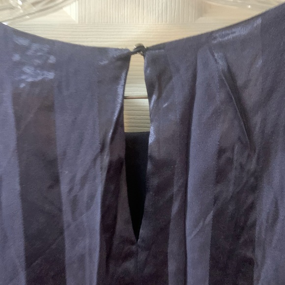 Cremieux Navy Selina Striped Tulip Sleeve Satin Dress size Large - Picture 10 of 11